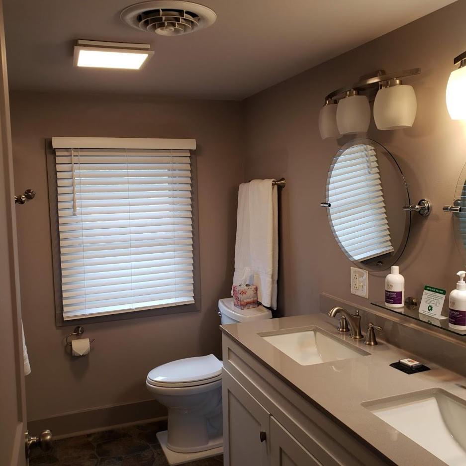 Plum Point Lodge Himrod Bagian luar foto